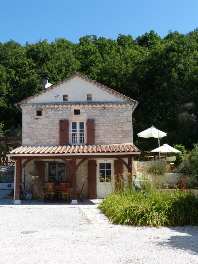 Villa d'Est en Ouest à Montcuq Extérieur photo